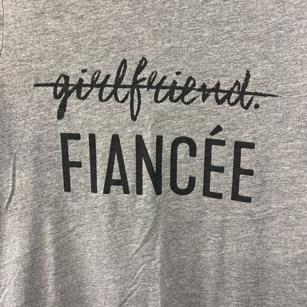 Thread Tank Grey/ Black Girlfriend Fiancee Short Sleeve Graphic Tee Small