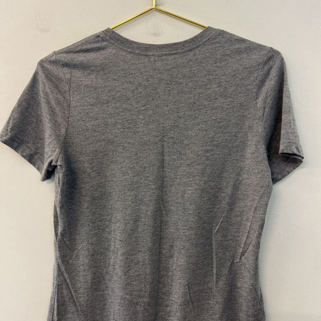 Thread Tank Grey/ Black Girlfriend Fiancee Short Sleeve Graphic Tee Small