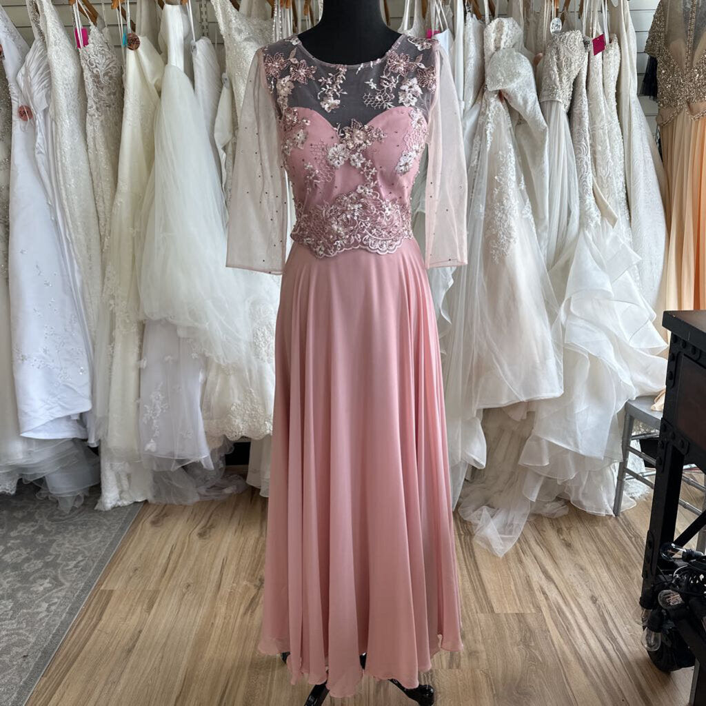 Amelia Couture Lace Top Short Sleeve Long Dress 8