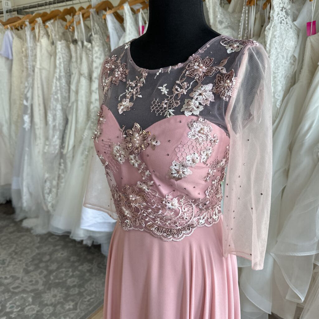 Amelia Couture Lace Top Short Sleeve Long Dress 8