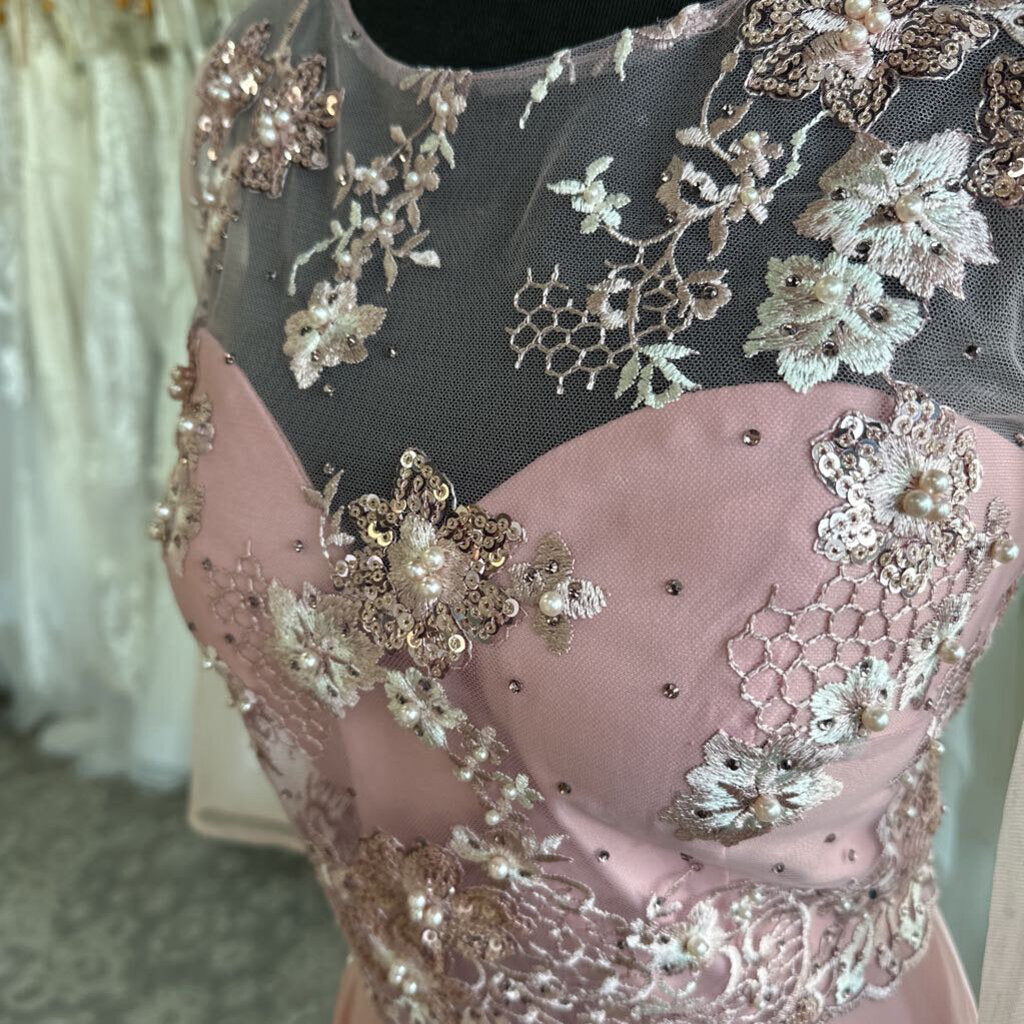 Amelia Couture Lace Top Short Sleeve Long Dress 8