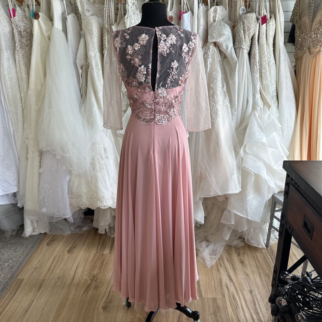 Amelia Couture Lace Top Short Sleeve Long Dress 8