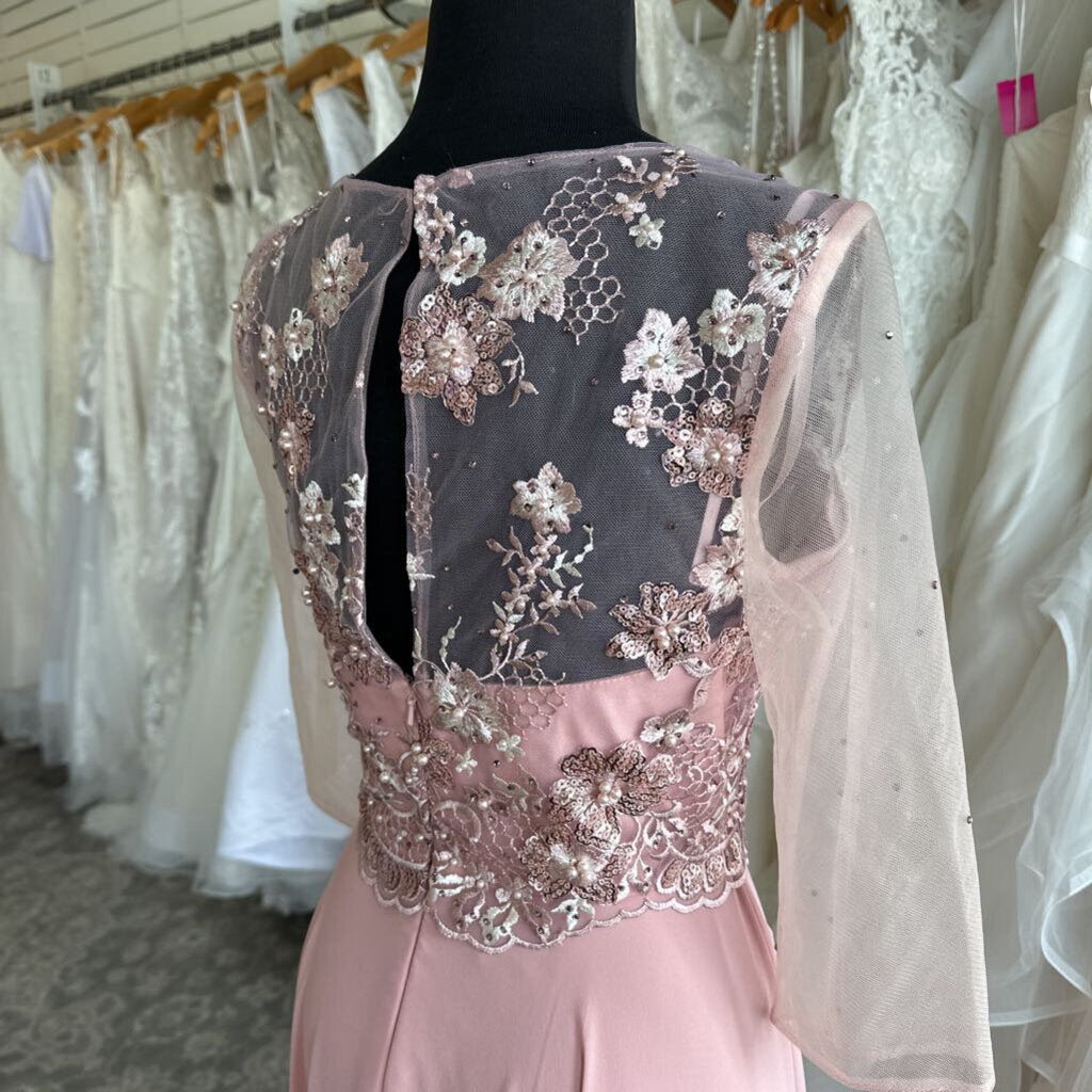 Amelia Couture Lace Top Short Sleeve Long Dress 8