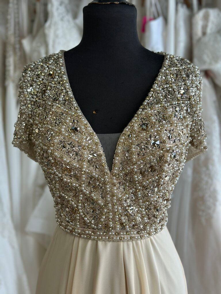 Amelia Couture Beaded Top Short Sleeve Long Formal Dress 8