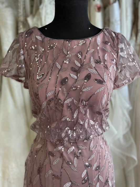 Azazie Pink Sequin Embroidered Detail Short Sleeve Long Formal Dress Medium