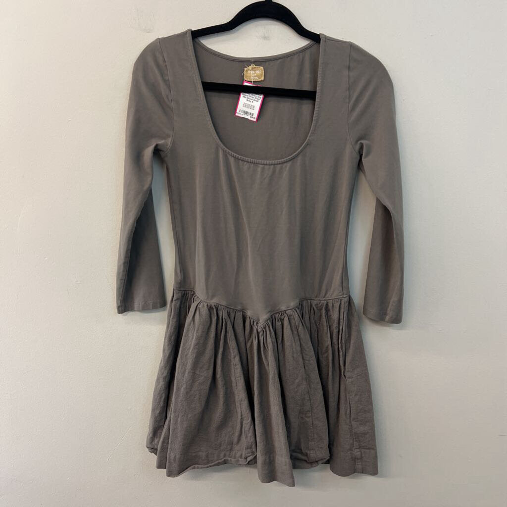 Free est Grey Long Sleeve Drop Waist Mini Dress Small