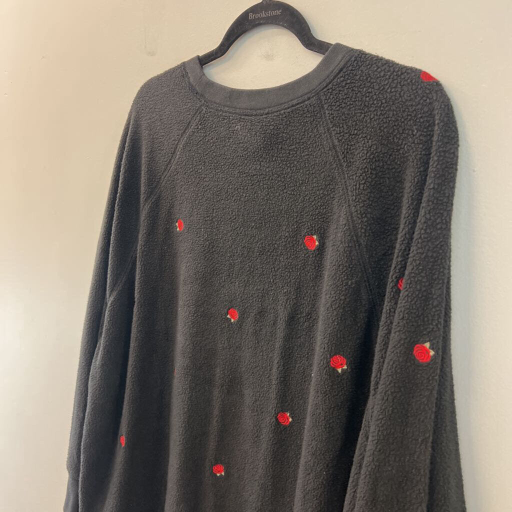 Pink Black Fuzzy Embroidered Rose Long Sleeve Pullover Large
