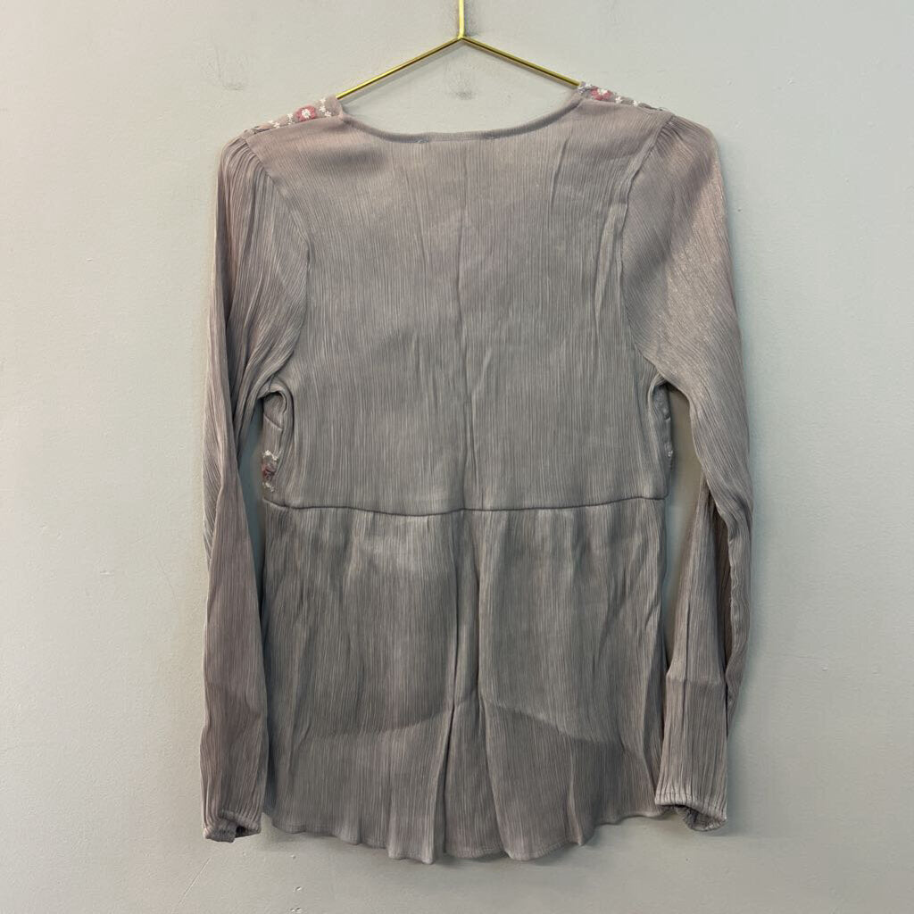 Savanna Jane Grey/ Pink Embroidered Flower Long Sleeve Top Small