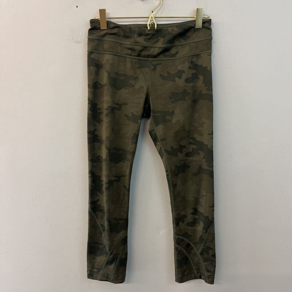 Lululemon Green Camo Print Leggings 4
