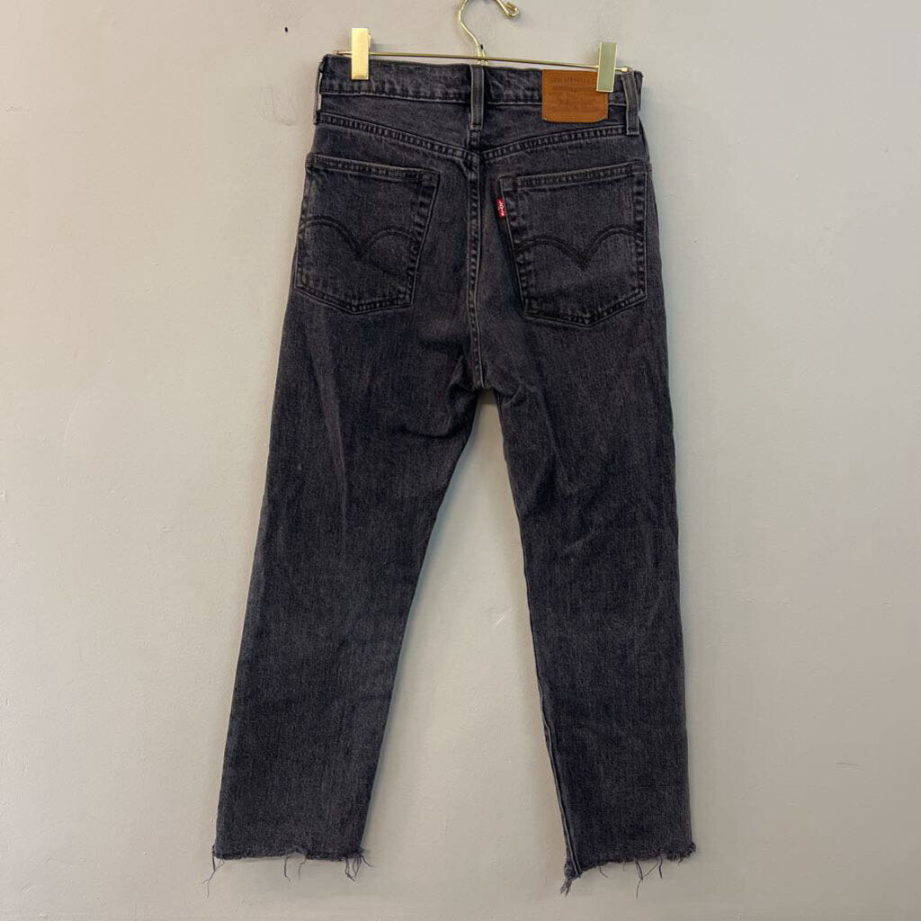 Levi Black Wedgie Straight Jeans 27