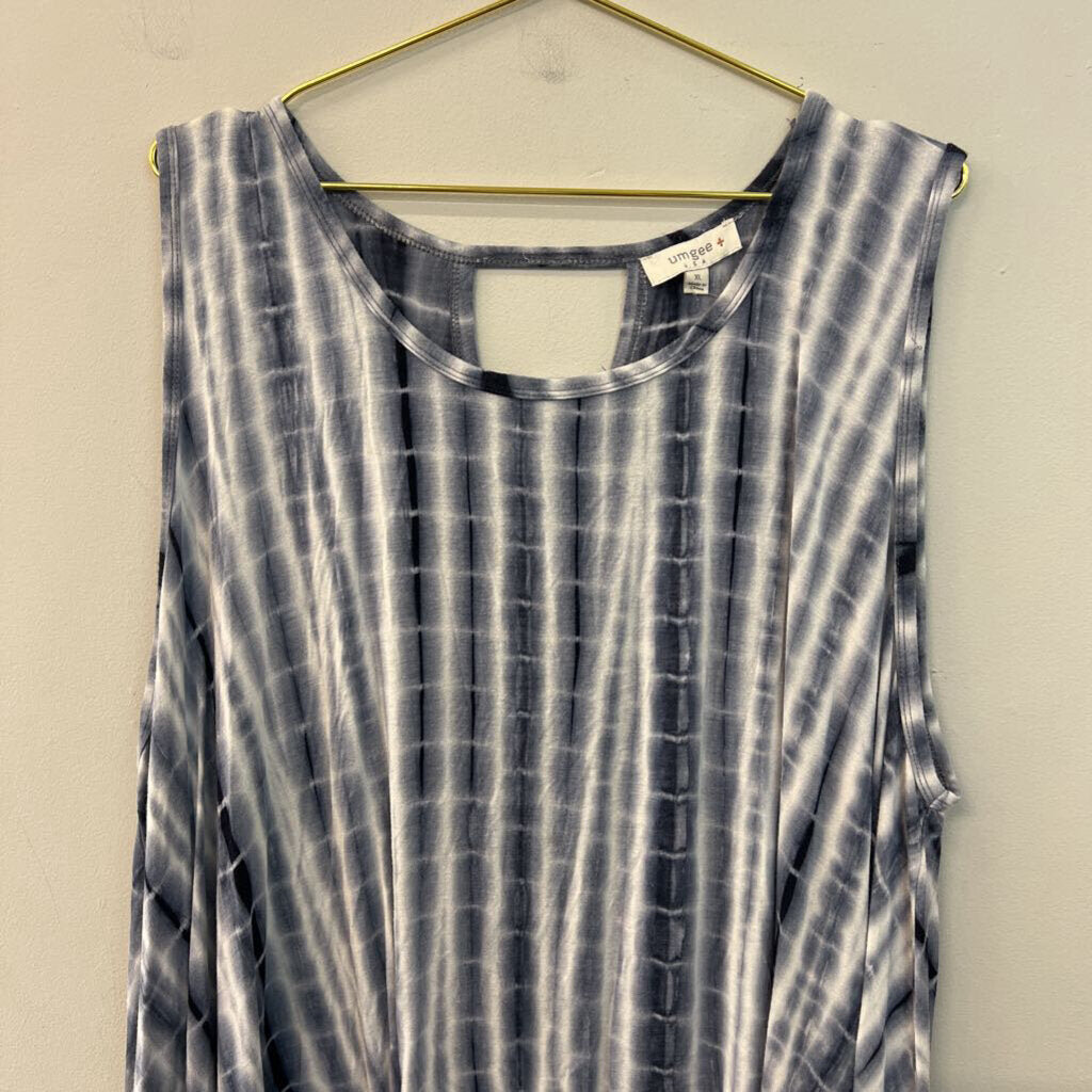 Umgee White/ Blue Tie Dye Print Tank Top Extra Large