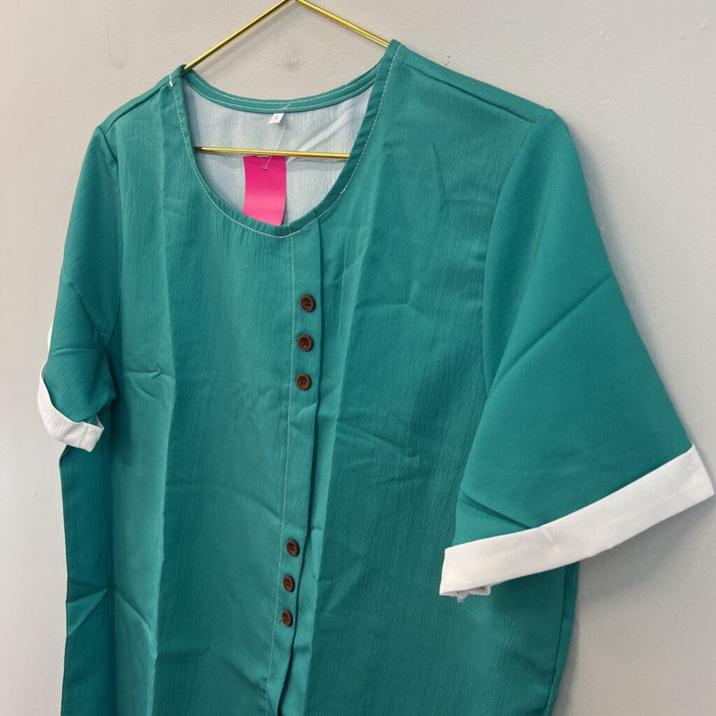 Green/ White Button Front Short Sleeve Top Large