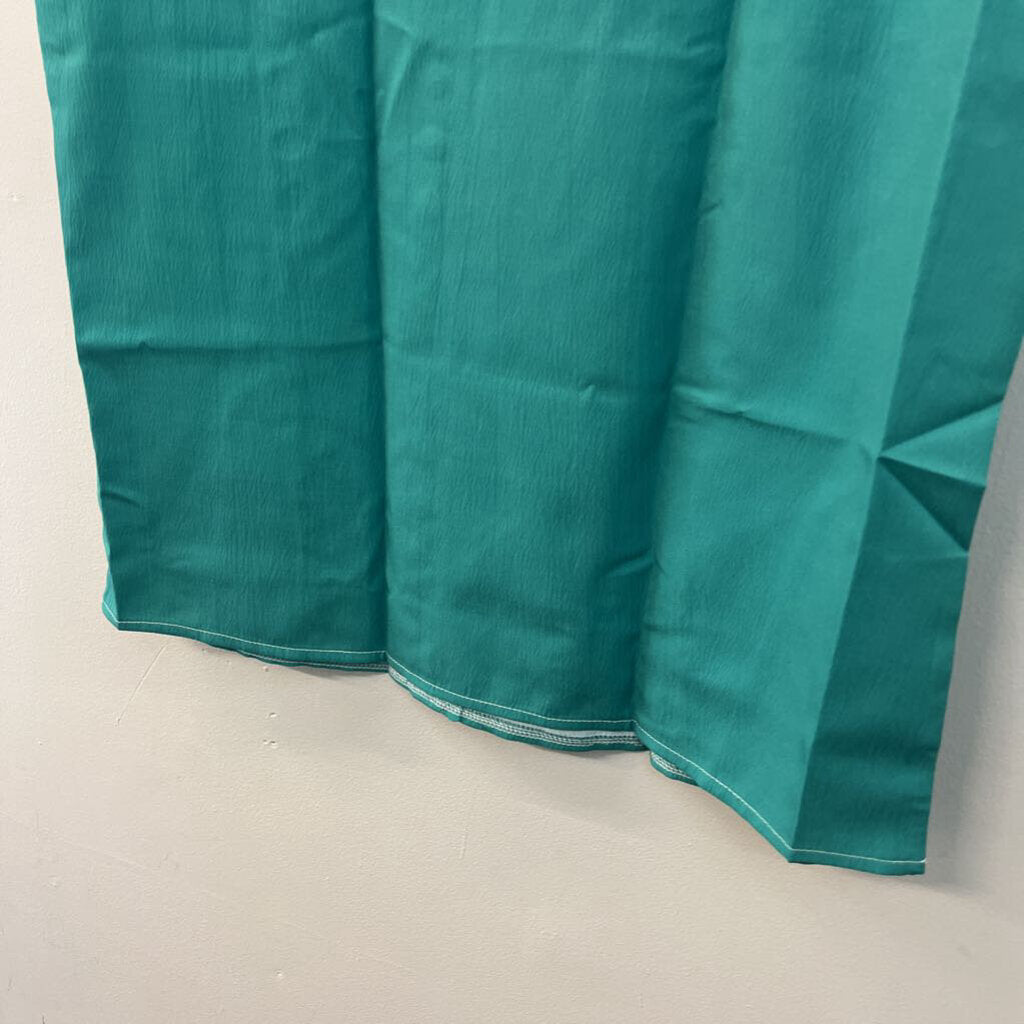 Green/ White Button Front Short Sleeve Top Large