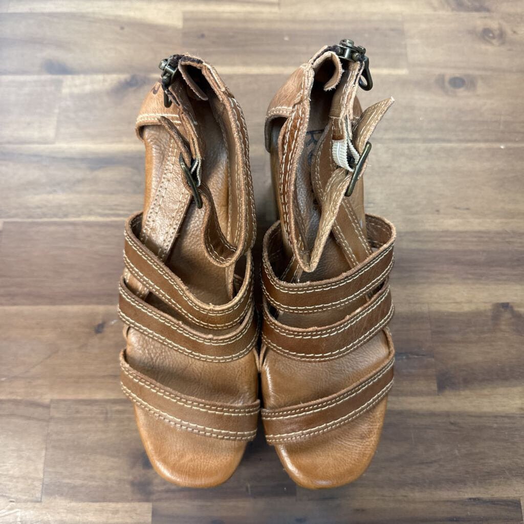 Roan Brown Leather Wood Platform Corey Heels 8.5