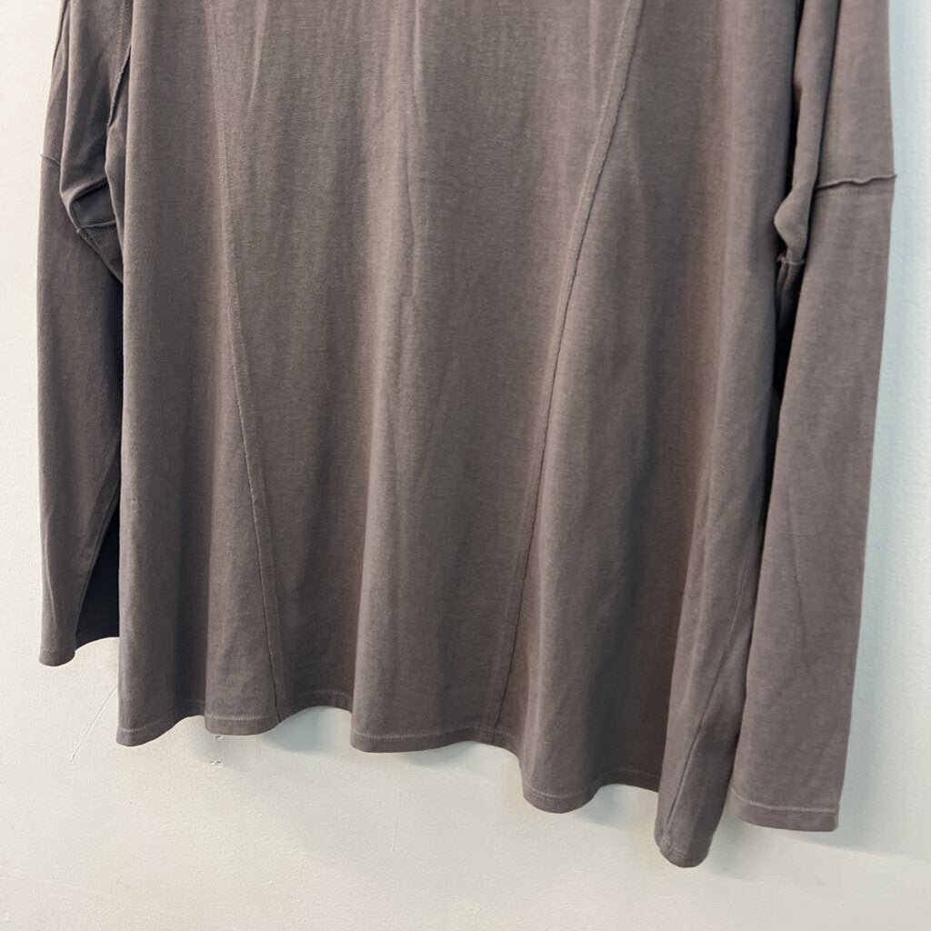 Easel Grey Long Sleeve Top Large