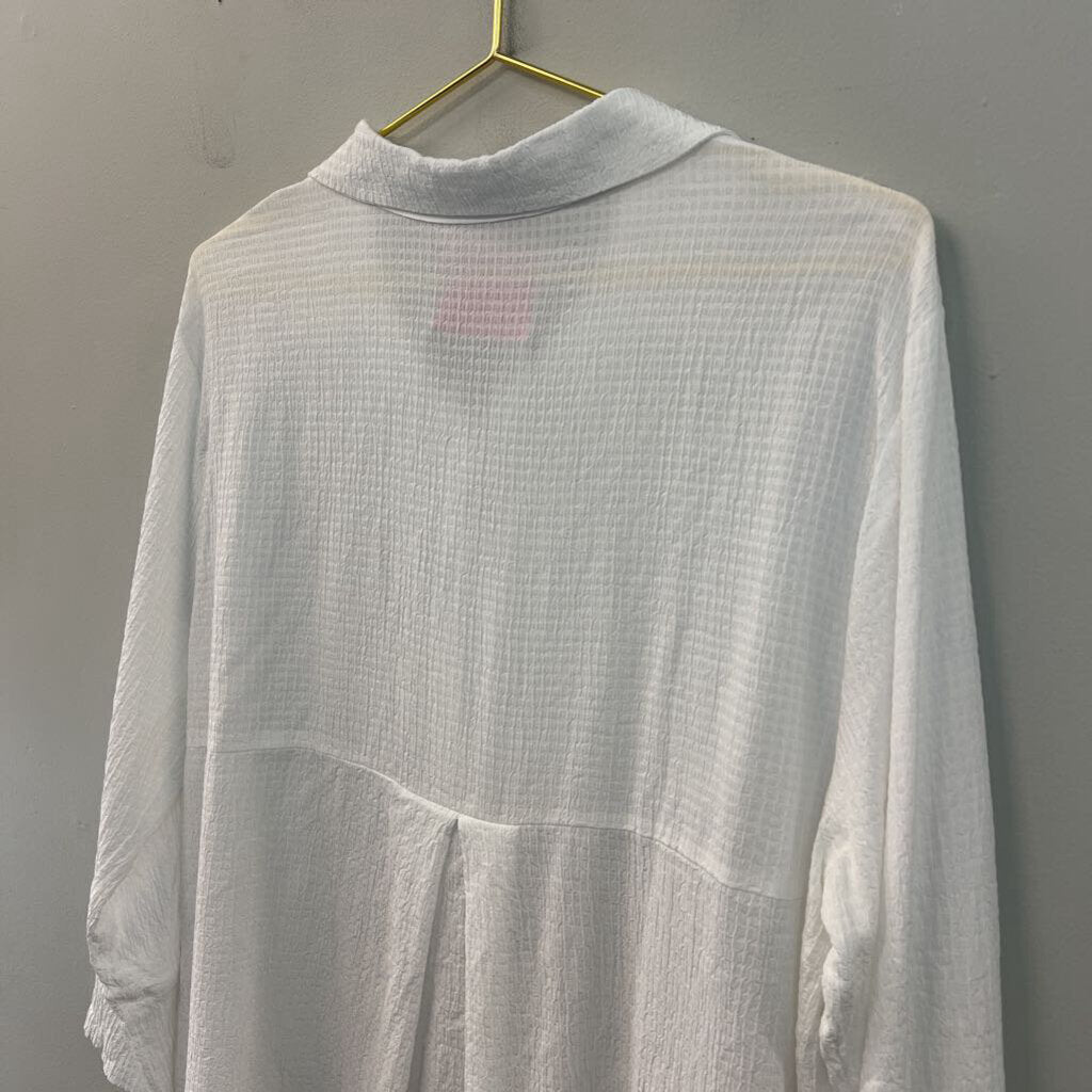 Cut Loose White Textured Long Sleeve Button Down Top Large