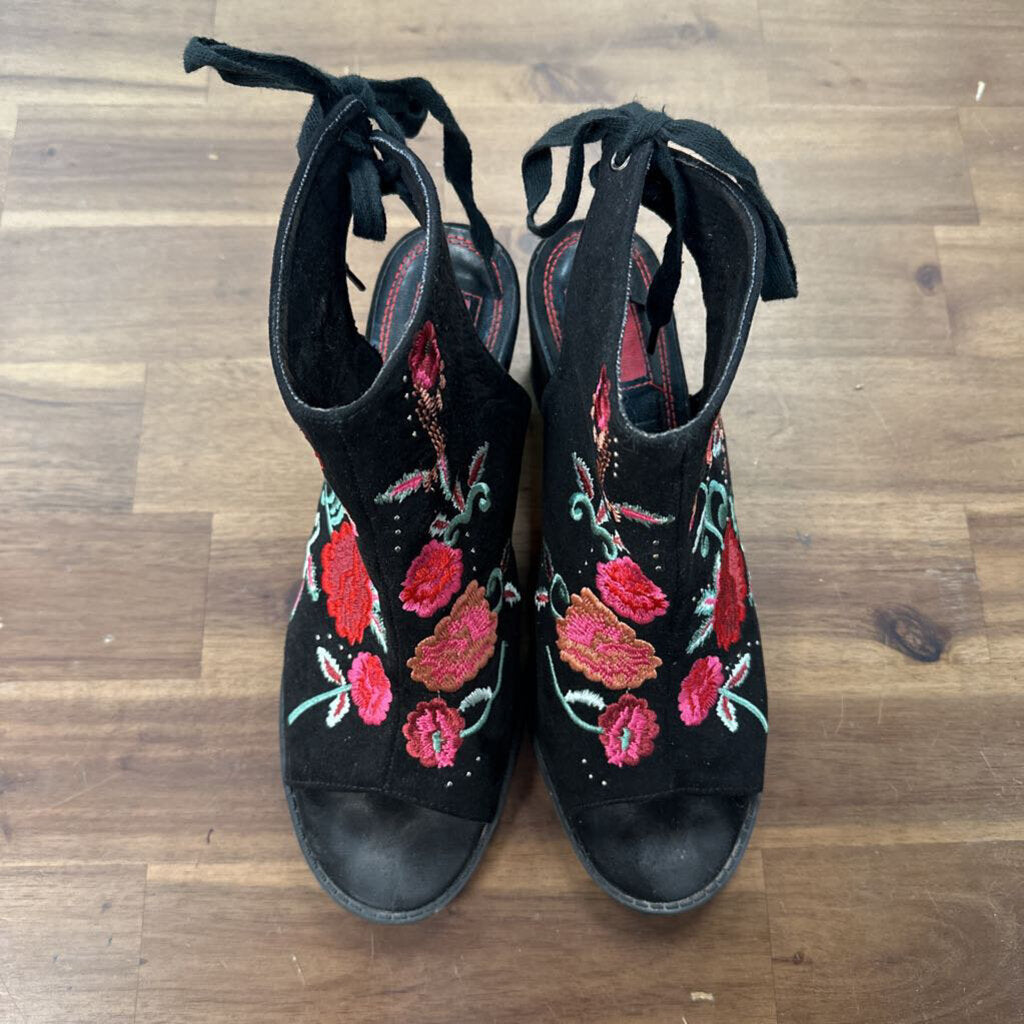 Mari A Black/ Multi Suede Embroidered Flower Open Toe Booties 9