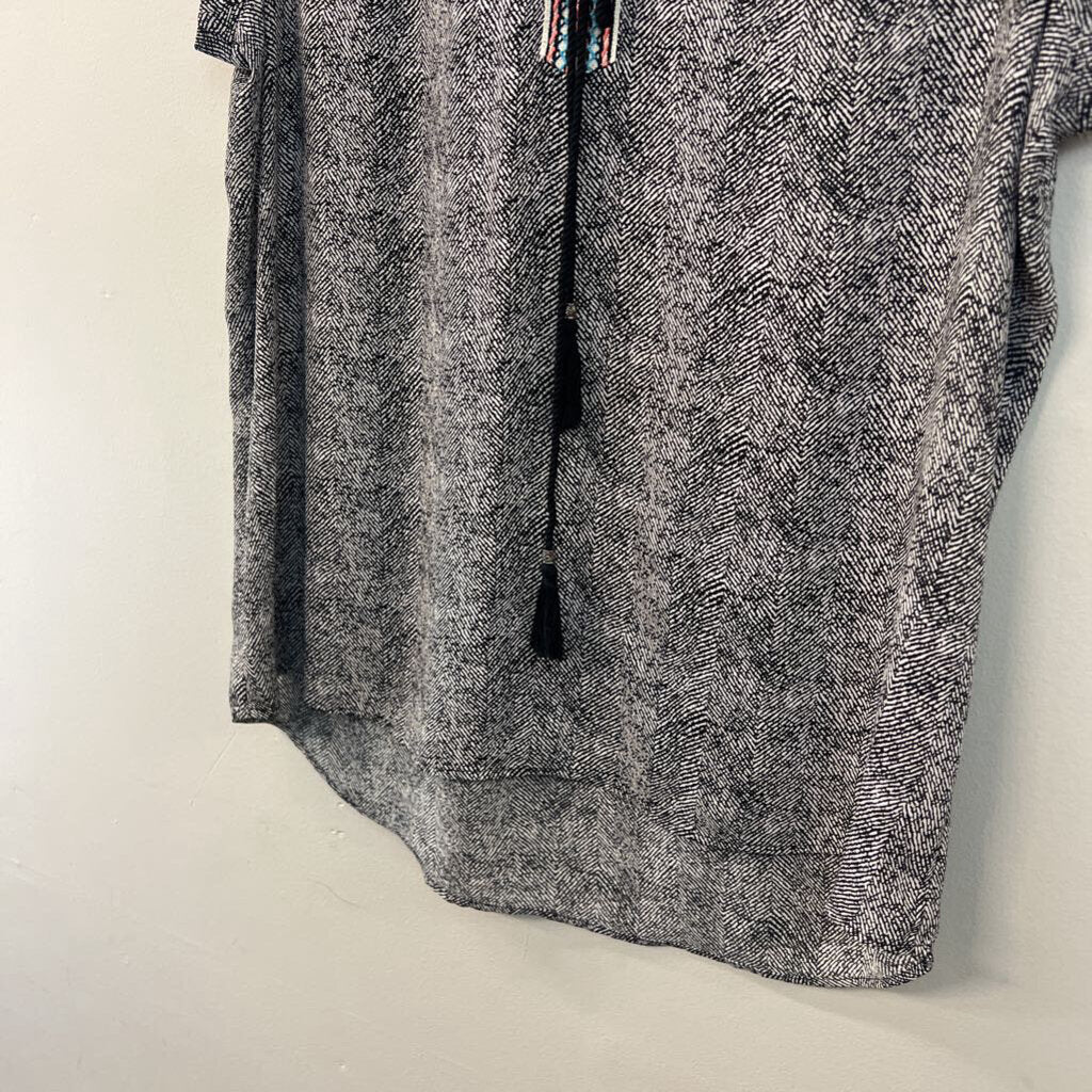 Daniel Rainn Black/ White Print Short Sleeve Top Large