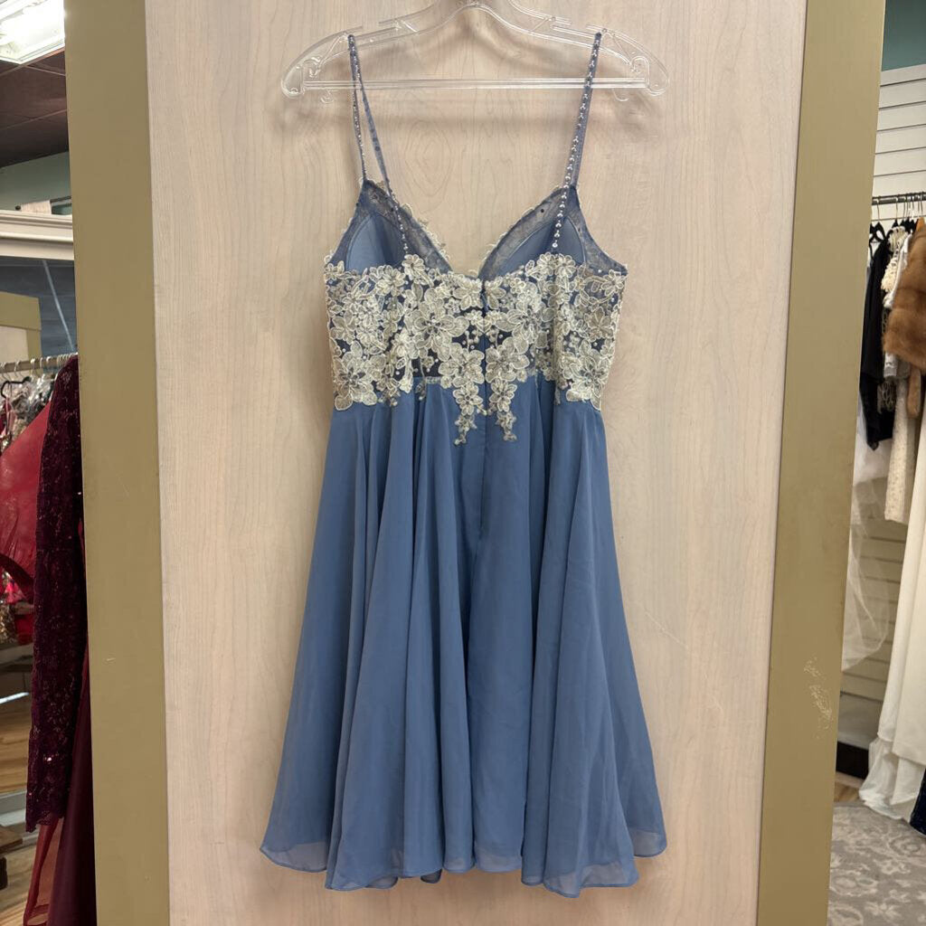 JJs House Blue/ SIlver Lace Top Short Formal Dress Medium