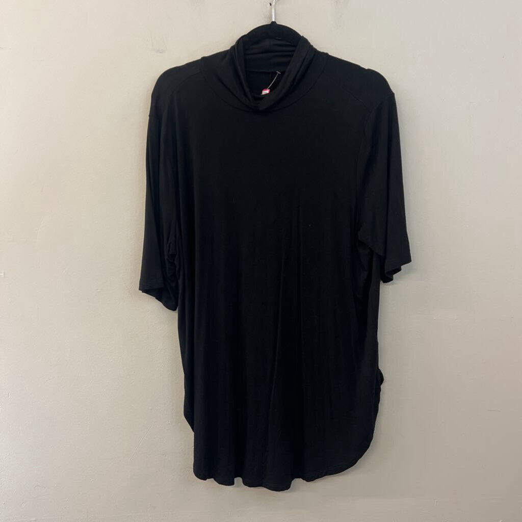 Torrid Super Soft Black Short Sleeve Mock Neck Top 2