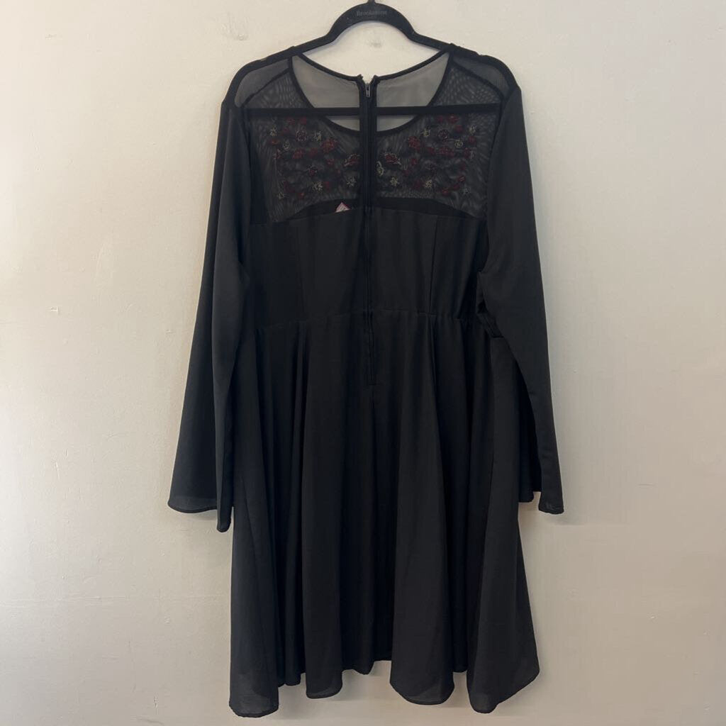 Torrid Black/ Multi Embroidered Top Long Sleeve Dress 22