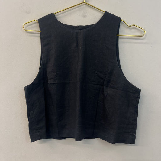 Banana Republic Black Cropped Tank Top Small