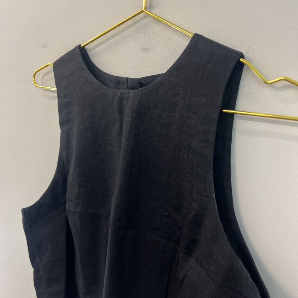Banana Republic Black Cropped Tank Top Small
