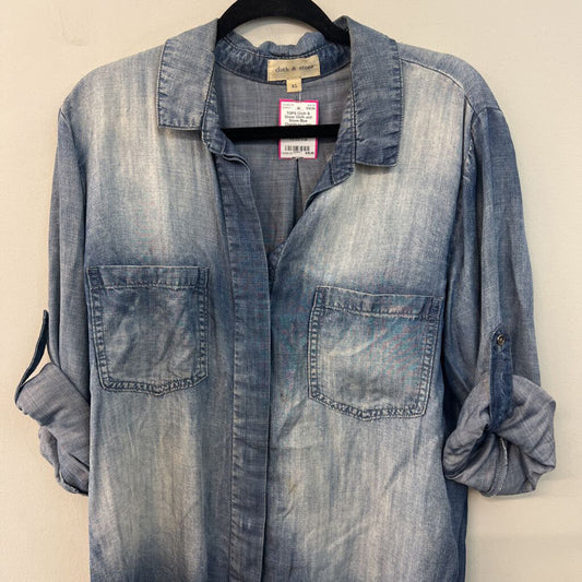 Cloth and Stone Blue Chambray Long Sleeve Button Down Top Extra Large
