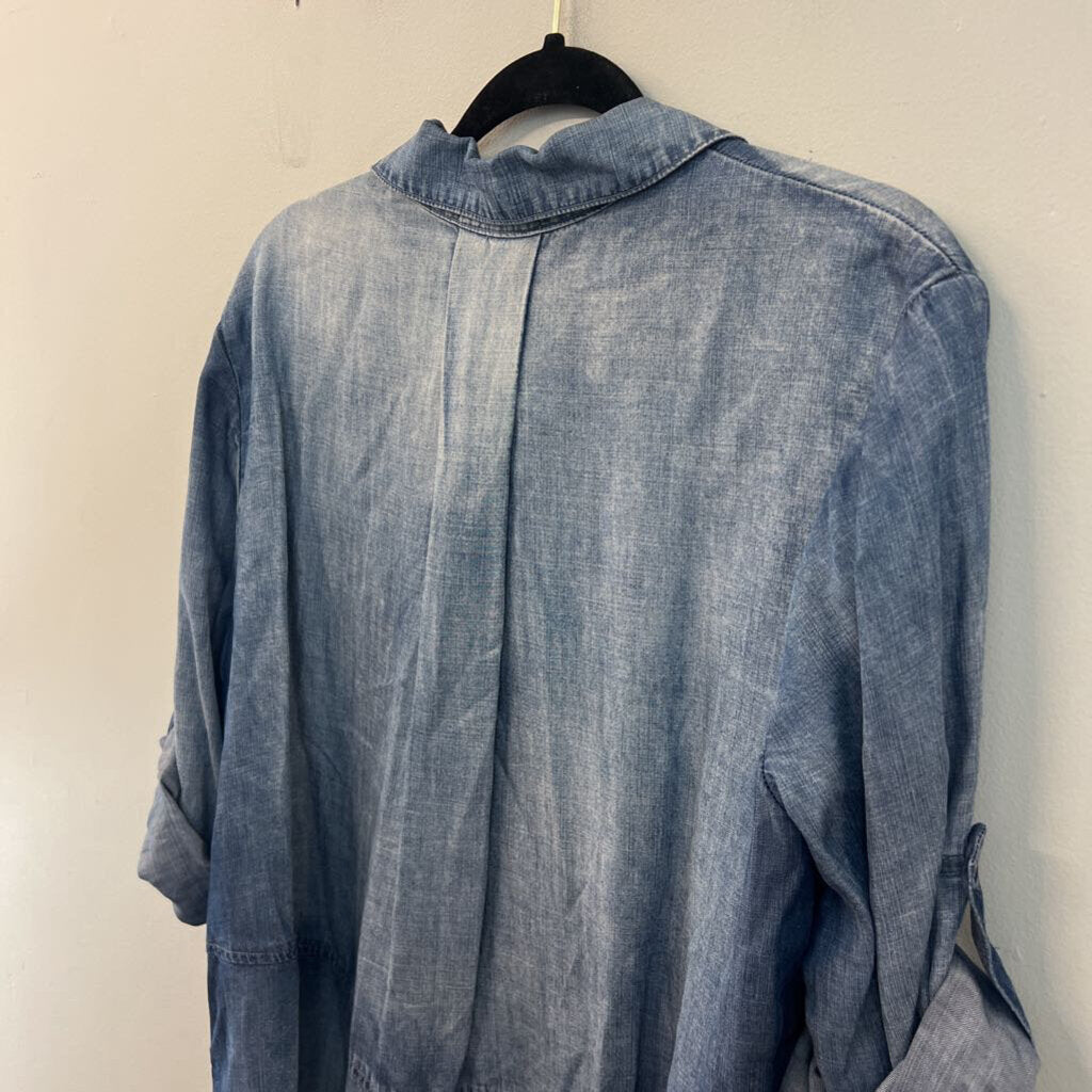 Cloth and Stone Blue Chambray Long Sleeve Button Down Top Extra Large
