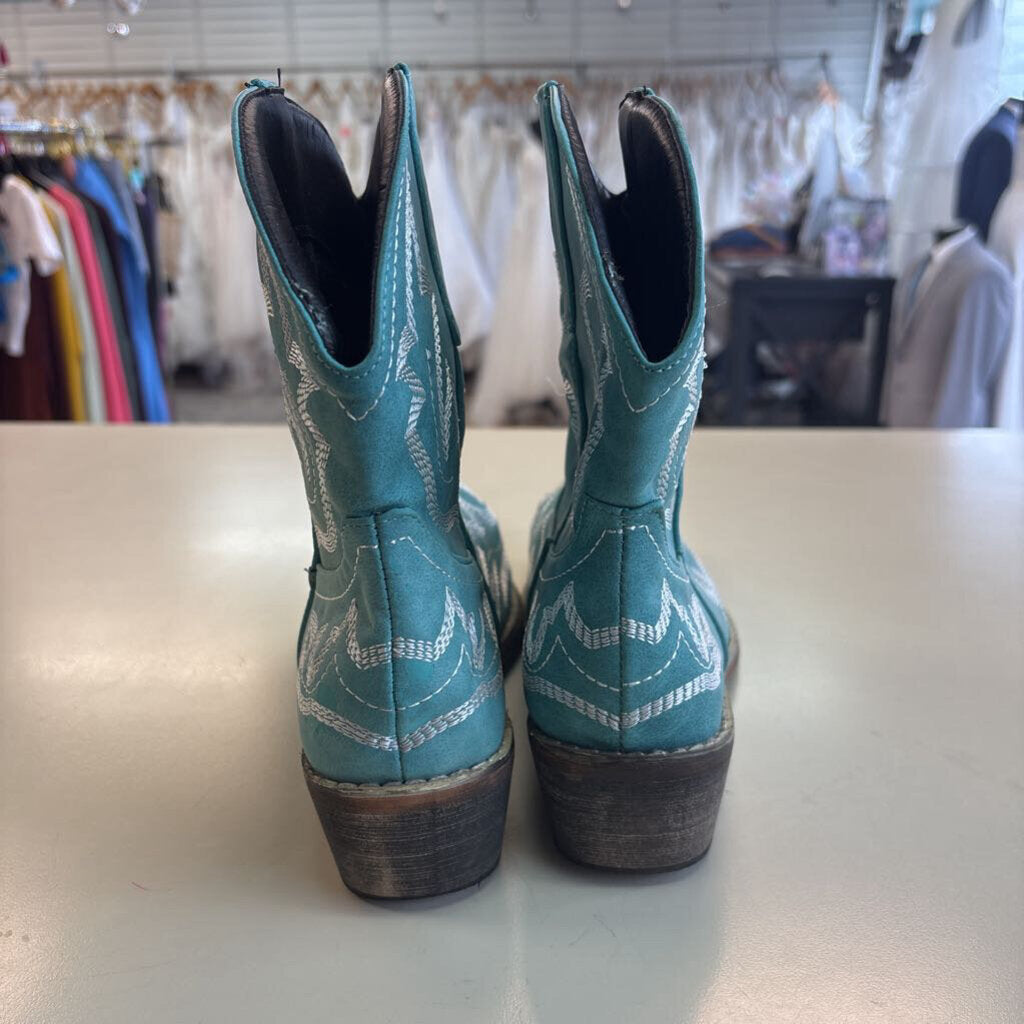Blue/ White Western Ankle Boots 41