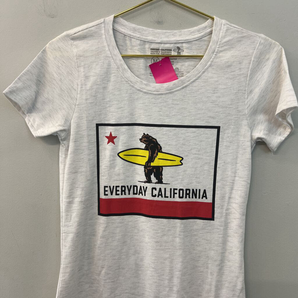 Everyday California Grey Short Sleeve Graphic Tee Medium