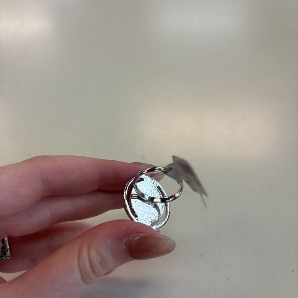 Silver Adjustable Oval Statement Mood Ring