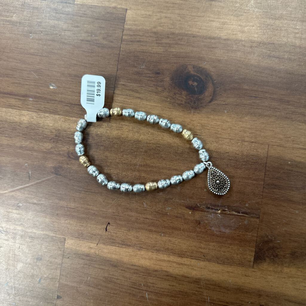 J Jill Silver/ Gold Pendant Stretchy Bracelet