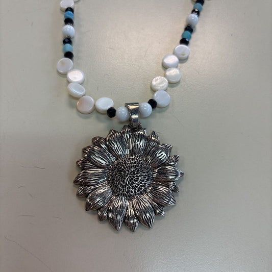 White/ Blue Beaded Silver Flower Pendant Necklace