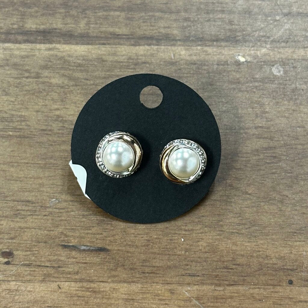 Pearl Stud Earrings