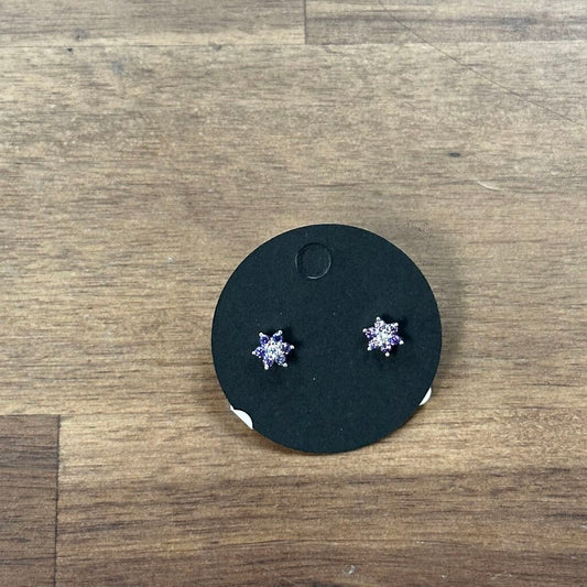 Dainty Purple Stone Flower Stud Earrings