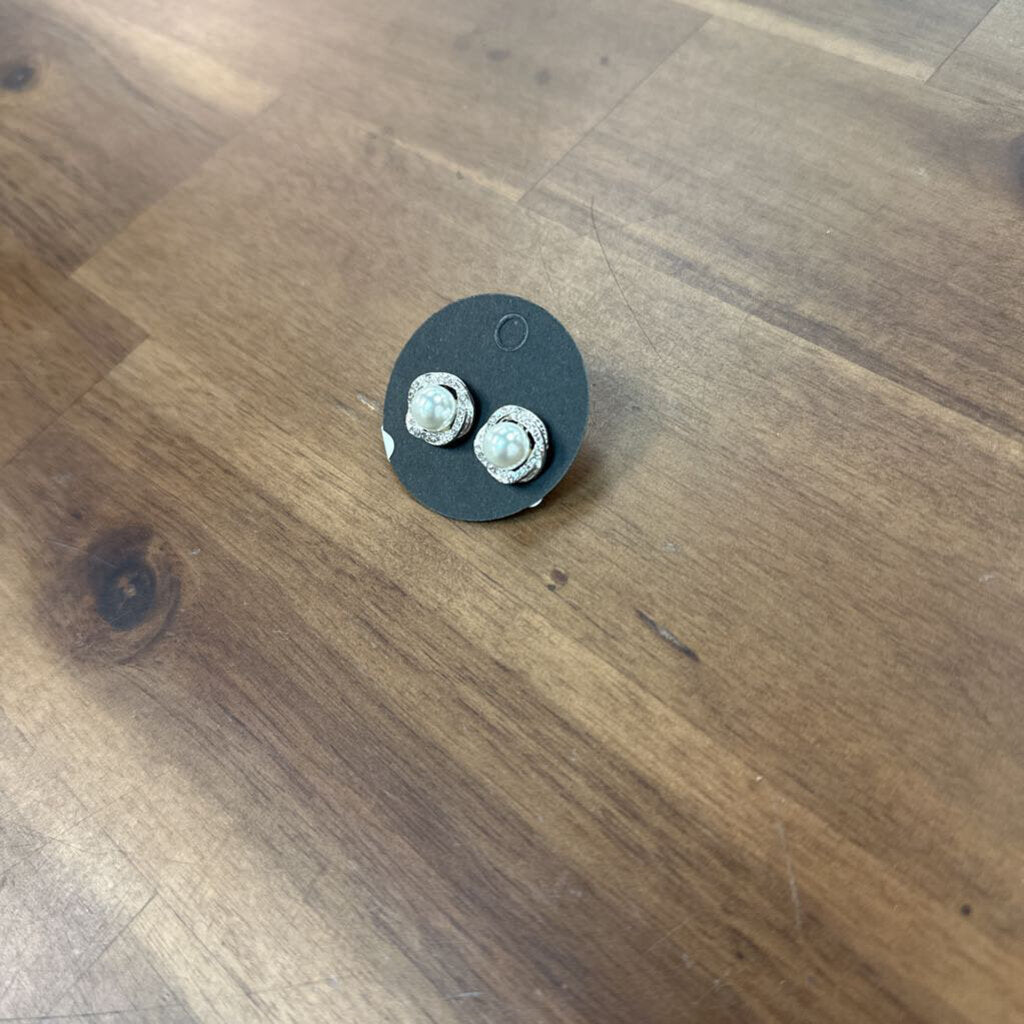 Brighton Pearl/ Rhinestone Stud Earrings