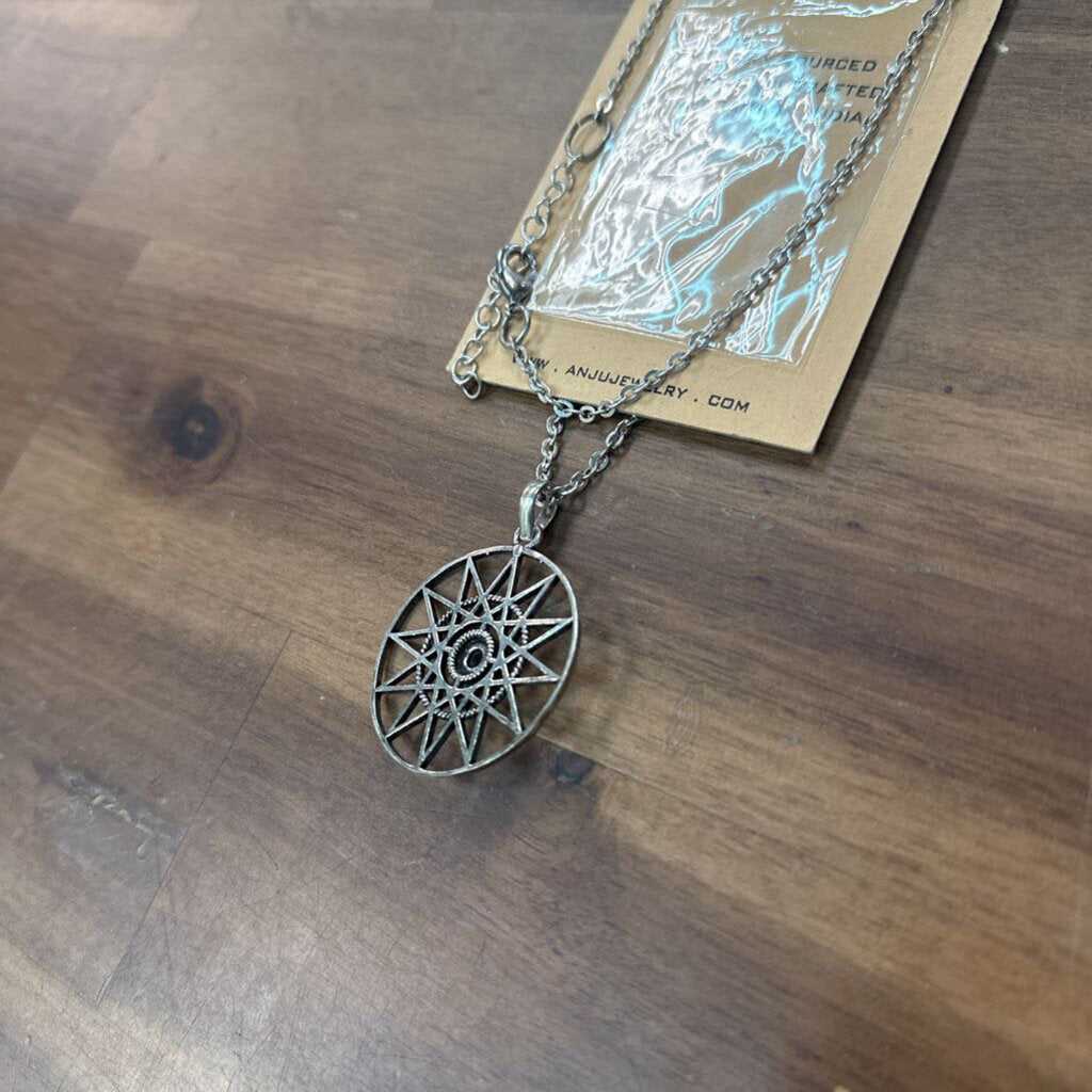 Silver Star Pendant Necklace