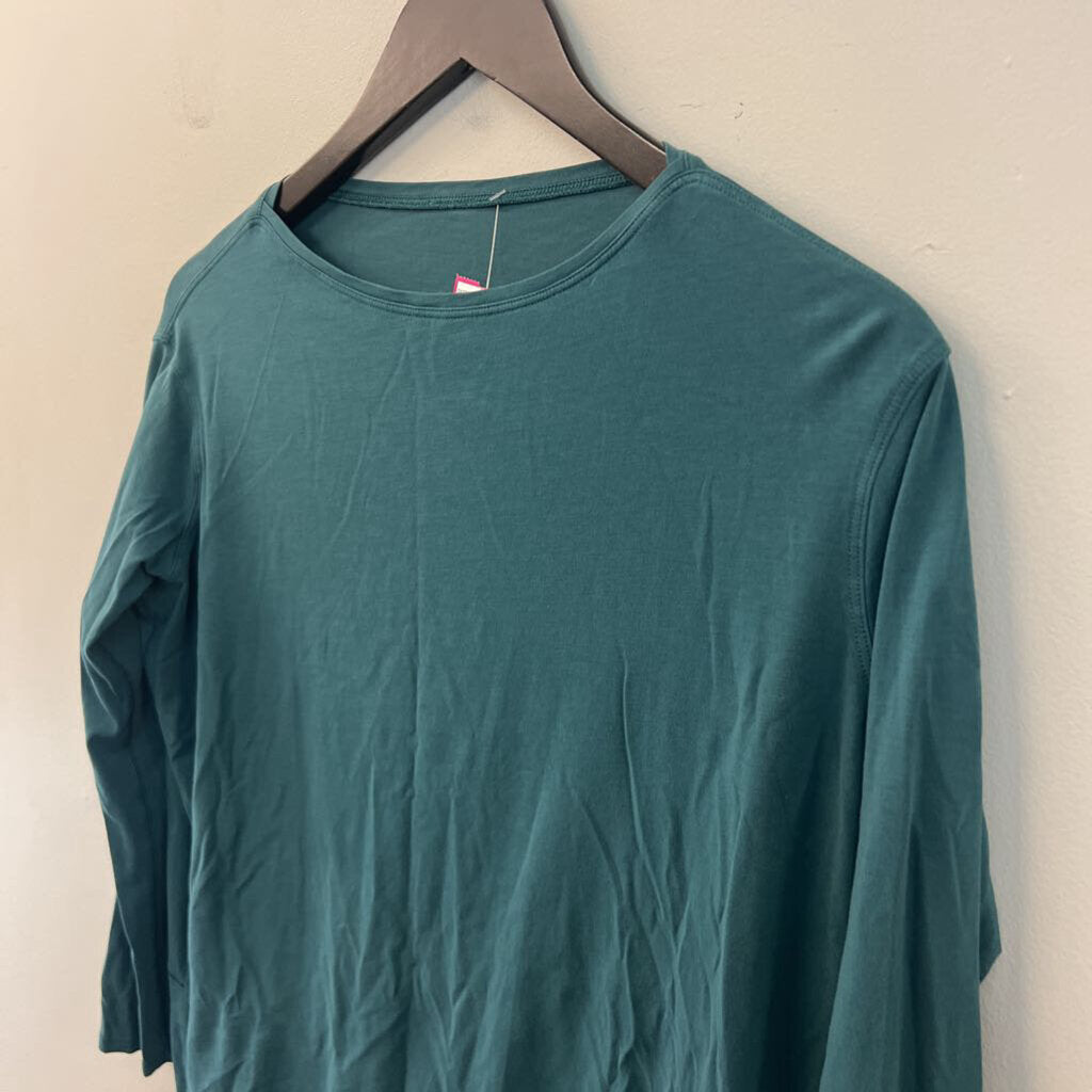 Lululemon Green Long Sleeve Athletic Top Small