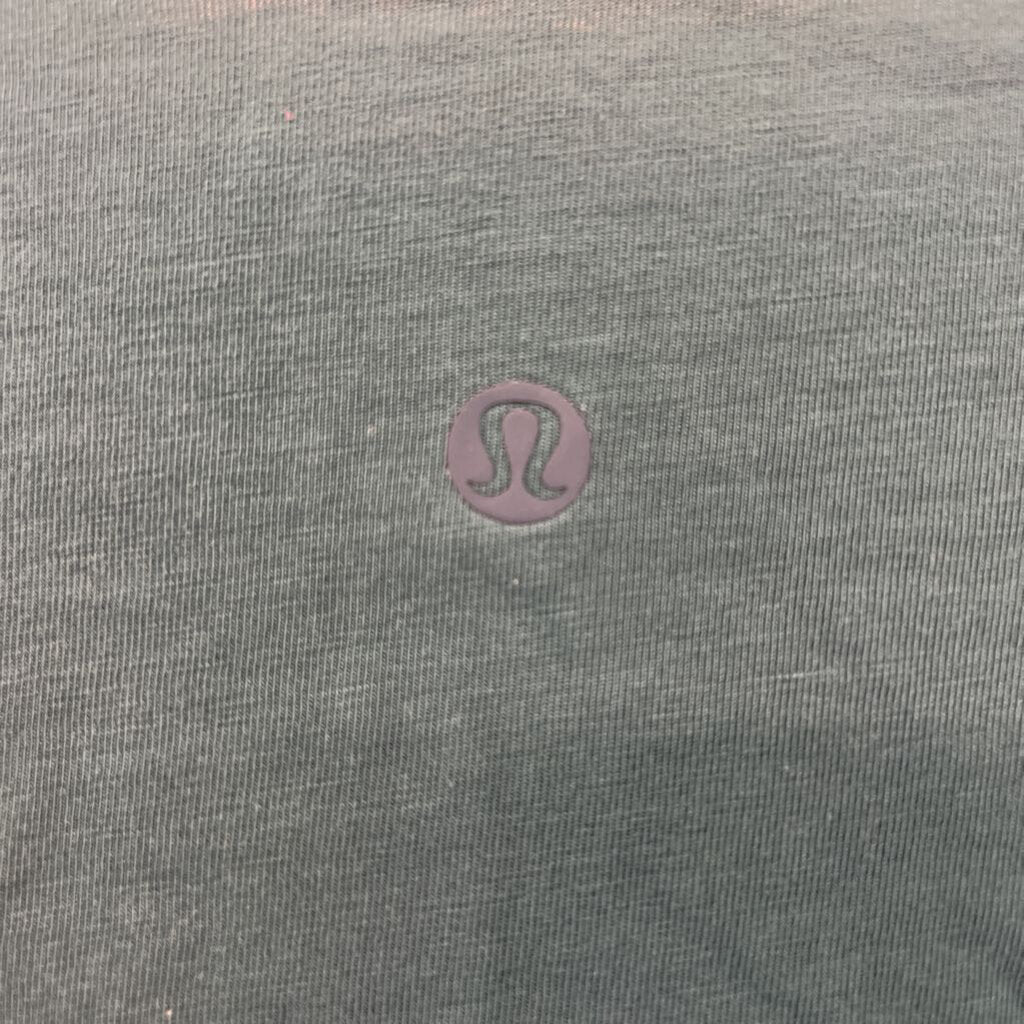 Lululemon Green Long Sleeve Athletic Top Small