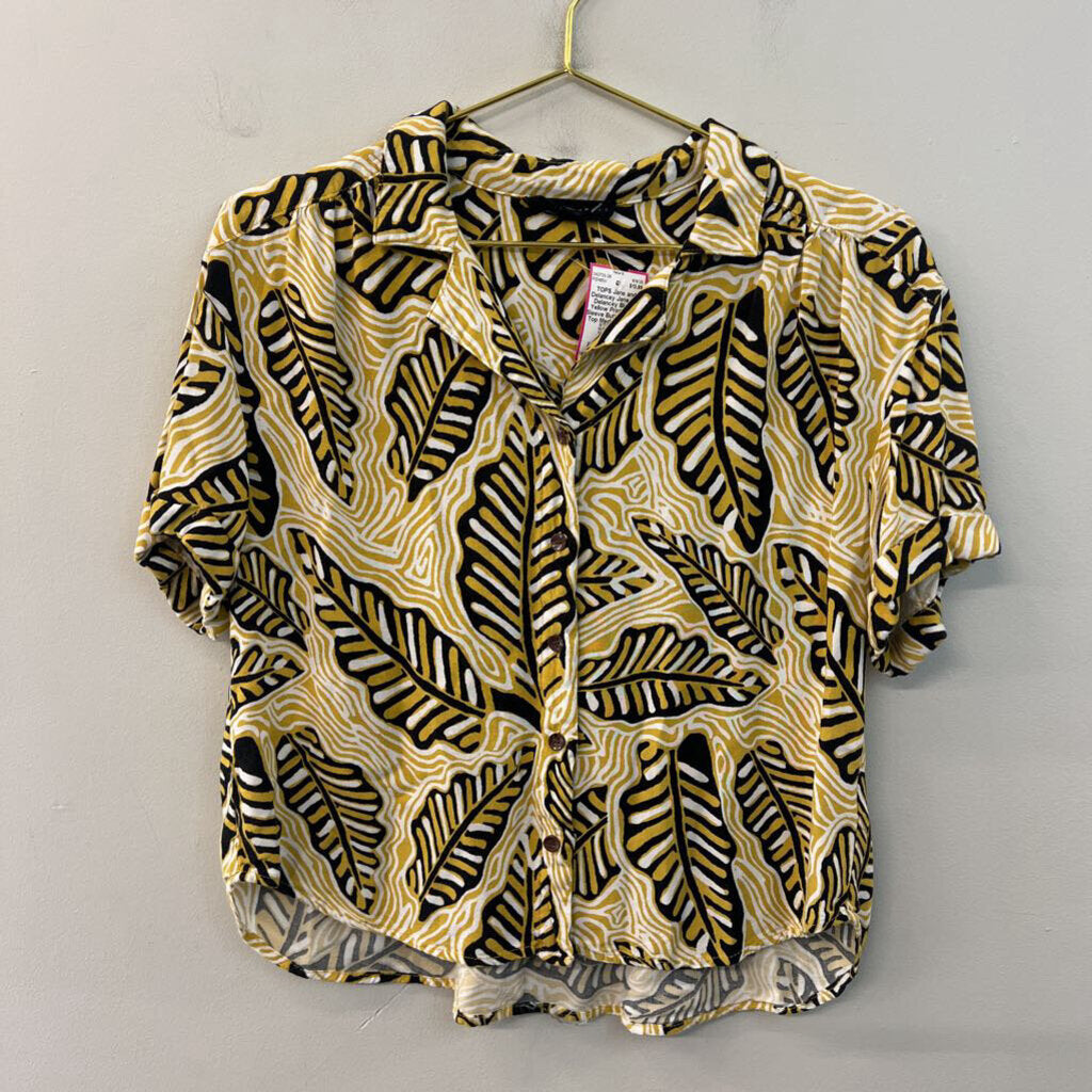 Jane and Delancey Black/ Yellow Print Short Sleeve Button Down Top Medium