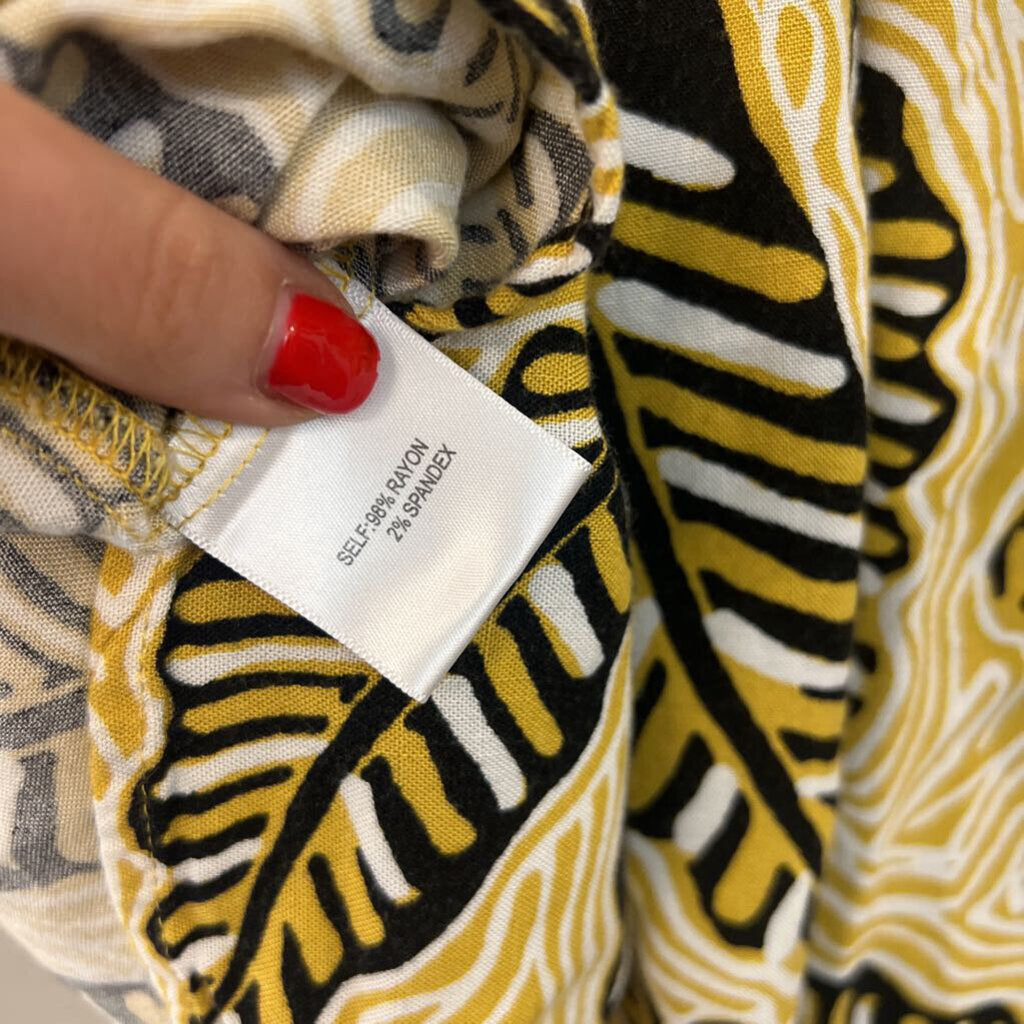 Jane and Delancey Black/ Yellow Print Short Sleeve Button Down Top Medium