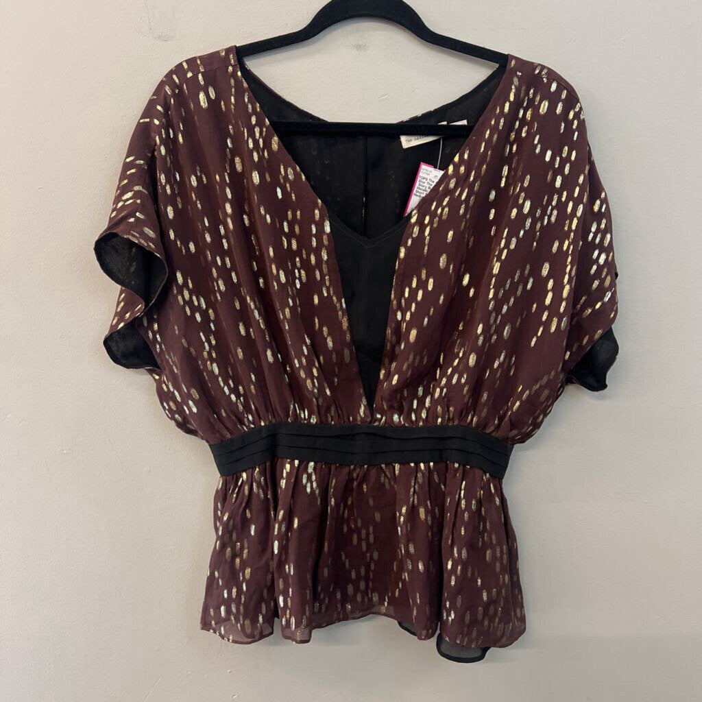 The Addison Story Burgundy/ Metallic Gold Dot Short Sleeve Top Medium