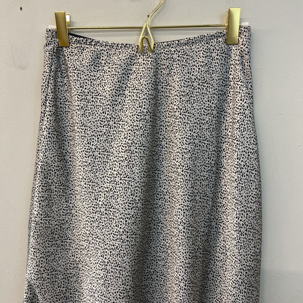 Sienna Sky Cream/ Black Print Silky Skirt Small