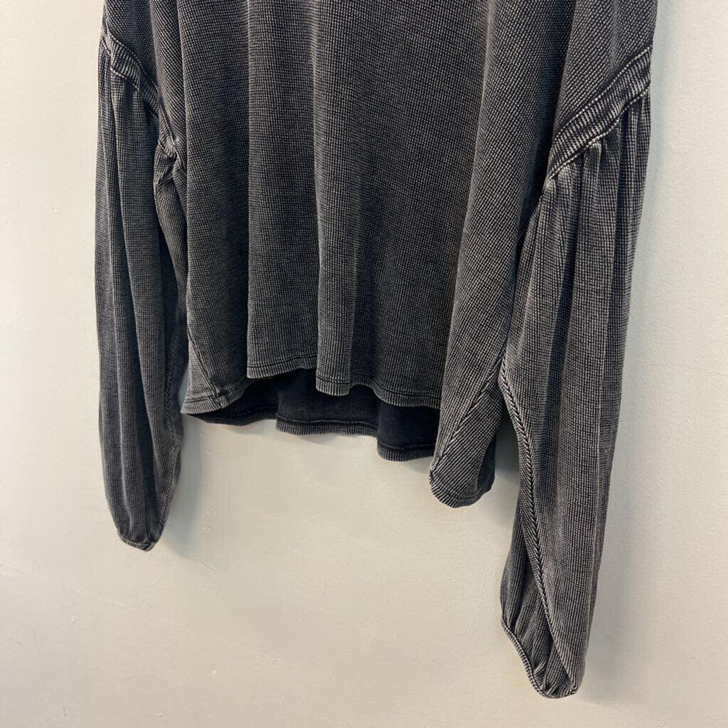 Z Supply Black/ Grey Textured Long Sleeve Top Large