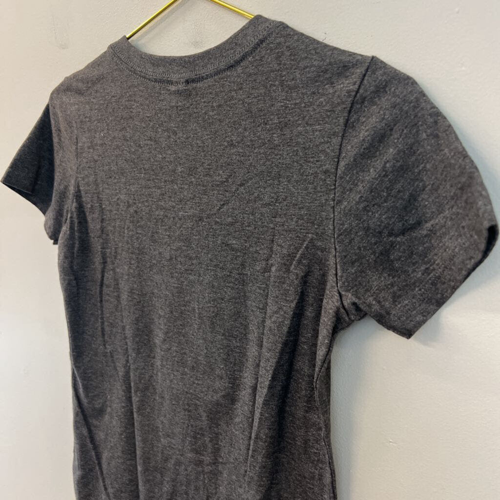 Grey/ Red Wino-Saur Short Sleeve Graphic Tee Small