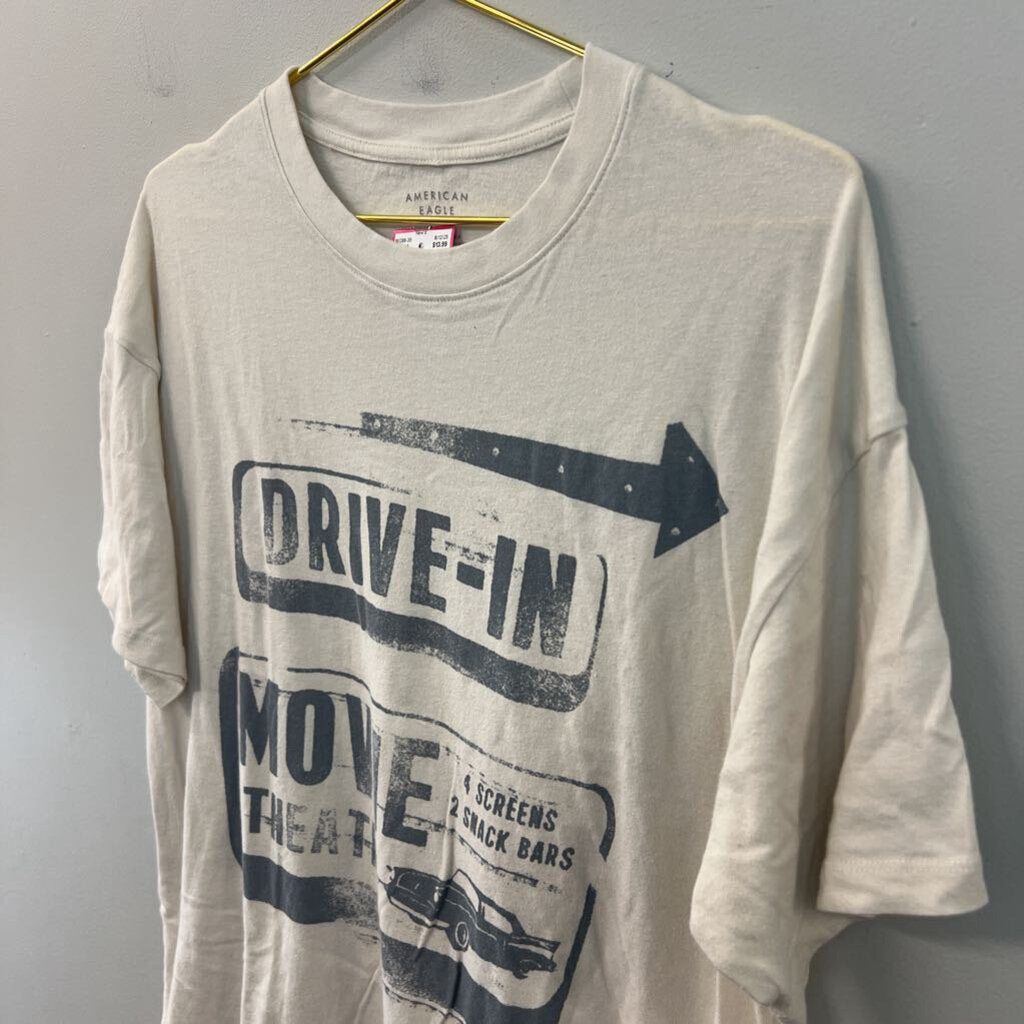 American Eagle Beige Drive In Movie Short Sleeve Graphic Tee Medium