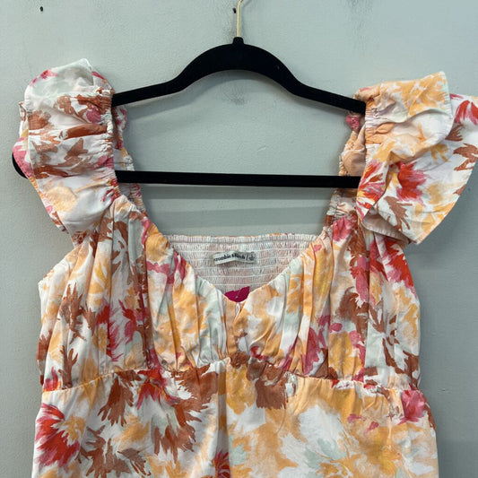 Abercrombie and Fitch White/ Orange Print Cropped Short Ruffle Sleeve Top Large