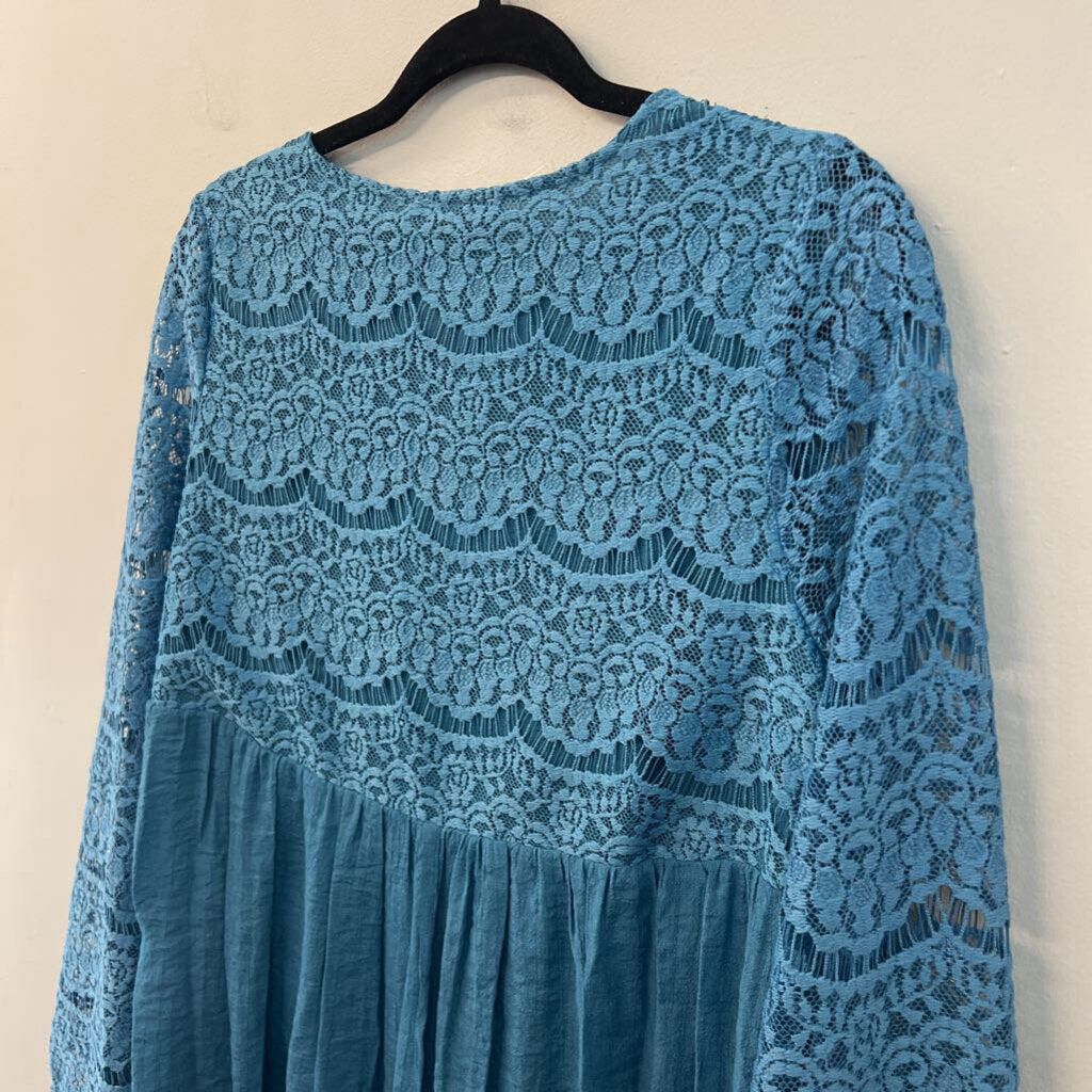 Umgee Blue Lace Bell Long Sleeve Dress Small