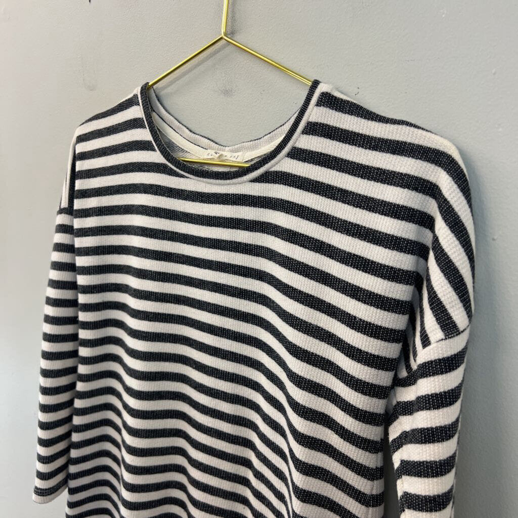 Copper Key White/ Grey Striped Long Sleeve Top Large